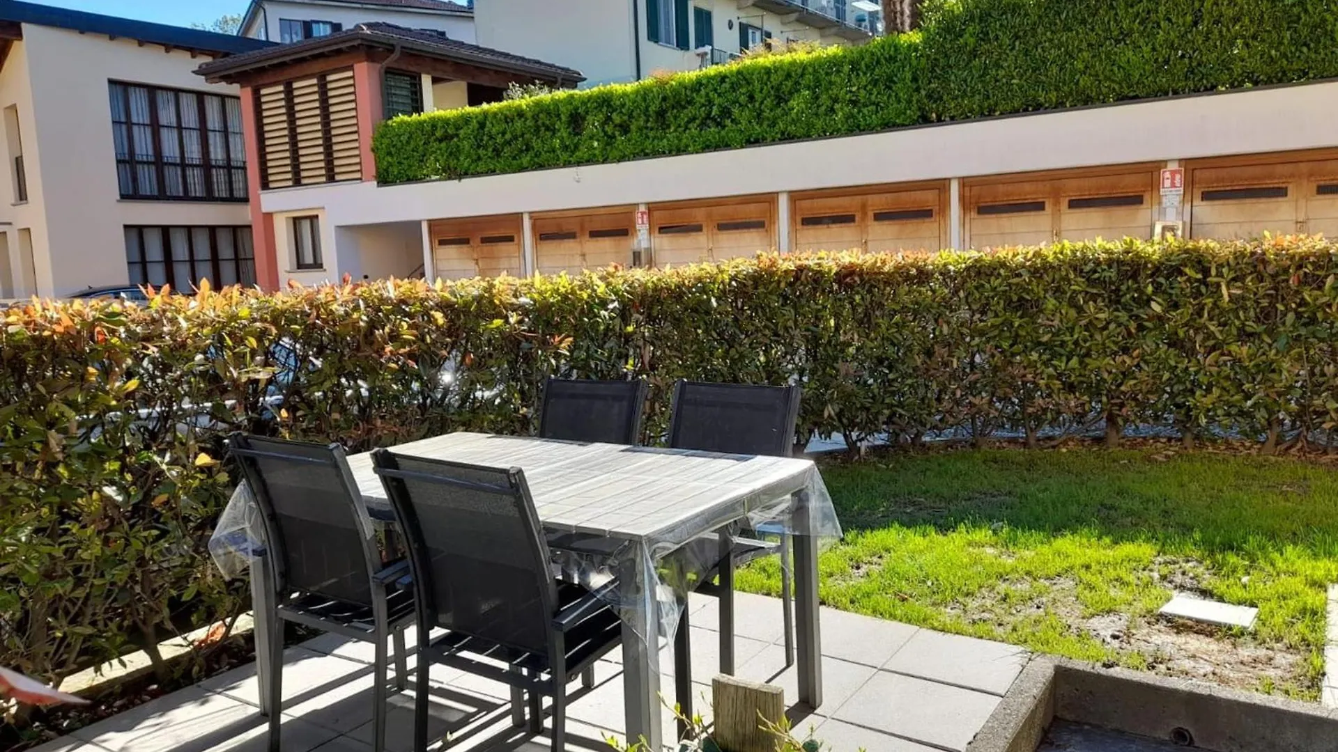 Marco Apartment - Holiday Apartment לואינו