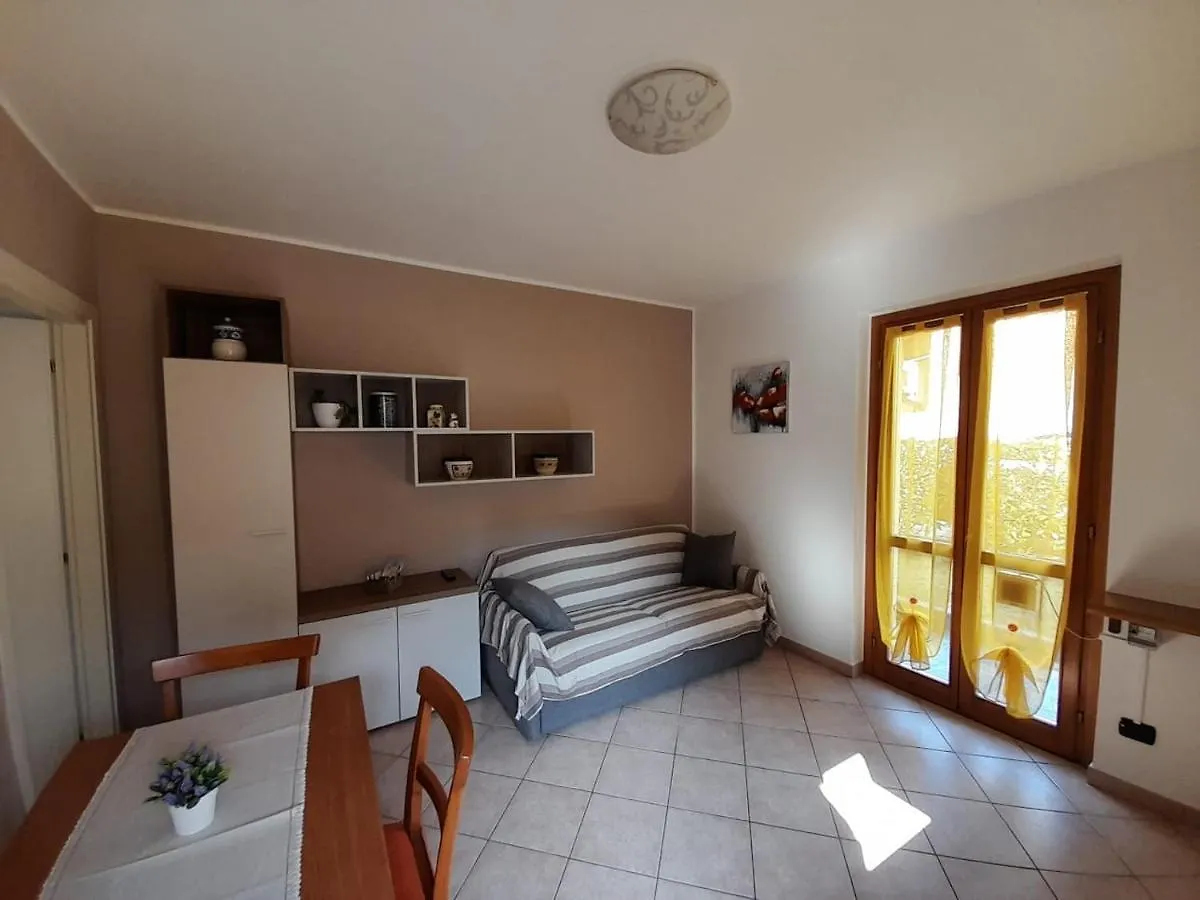 Marco Apartment - Holiday Apartment Luino contacts